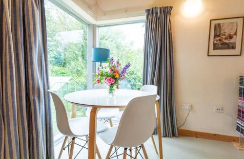 Cardigan Casa | Y Caban - Cosy Cabin in Pembrokeshire