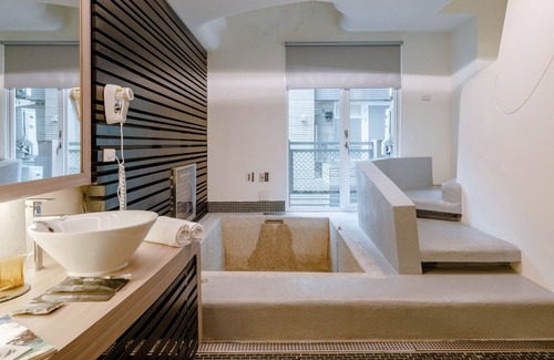 Jiaoxi Hotel | YA-NOLD Hot Spring Hotel
