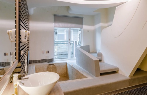 Jiaoxi Hotel | YA-NOLD Hot Spring Hotel