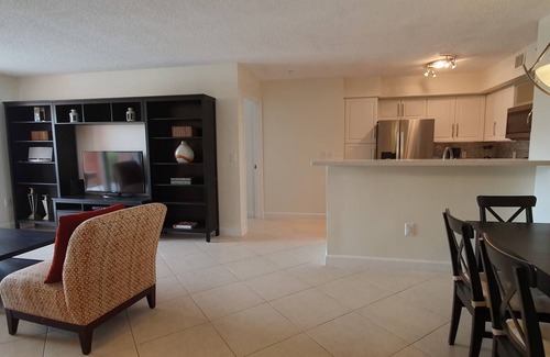 Aventura Apartamento | Yacht Club Aventura 2 HAB + 2 BA Completamente nuevo y equipado Apt