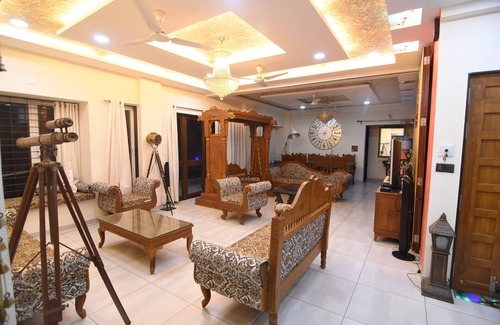 Vadodara Apartamento | Yajmaan - 1-401 Apartamento de servicio de lujo Ultra Morden