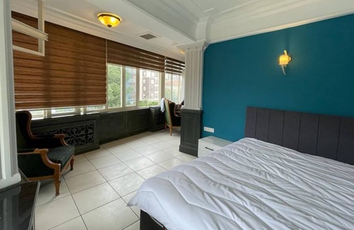 Serifali Mahallesi Otro | Yalı Beach Houses