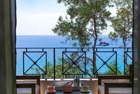 Sinarades Apartamento | Yaliskari Beach