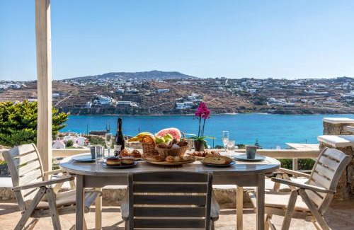 Kanalia Apartamento | Yalos Mykonos Ornos Pouli private apartments w shared swimming pool