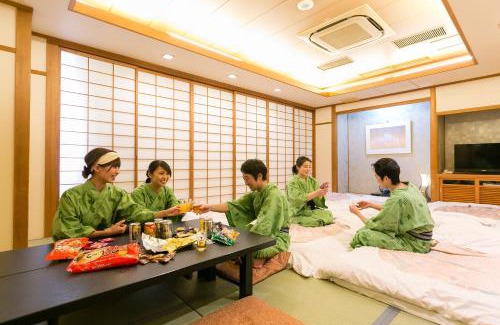 Dotonbori Hotel | Yamatoya Honten Ryokan Osaka