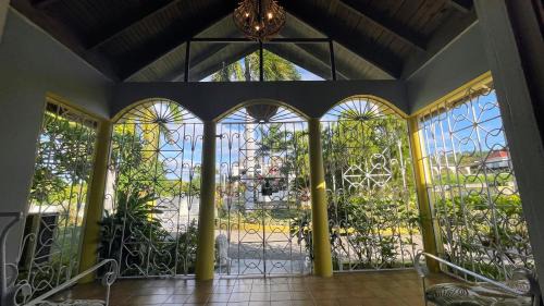 IronShore Estates Villa | Yancey Largo Villa with Private Pool