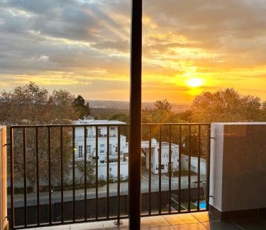 Greater Johannesburg Metropolitan Area Apartamento | Yang Suite B - Studio Apartment