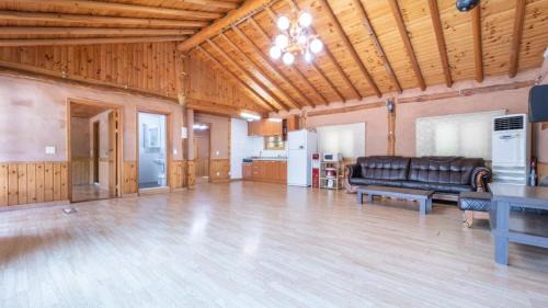 Seojong Casa | Yangpyeong santa pension