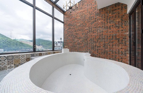 Yangsan Hotel | Yangsan Pyeongsan Almond Hotel