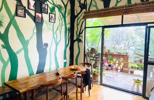 Yangshuo Casa | Yangshuo Mountaintop Resort 阳朔半山居民宿-Yogis House