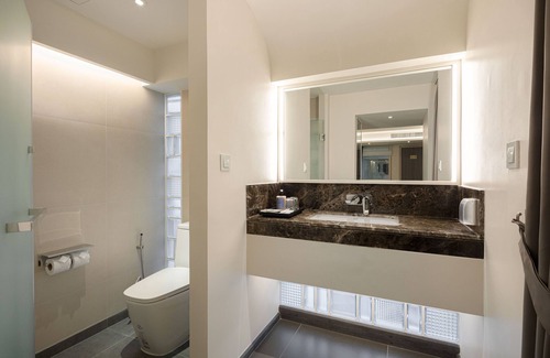 Central Pattaya Hotel | YANH Ratchawat Hotel