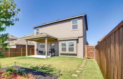 Forney Casa | Yard and Office Spacious Family Home in Forney