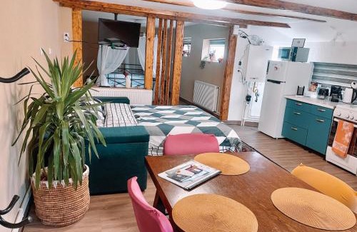 Rasnov Apartamento | Yard Studio Râșnov