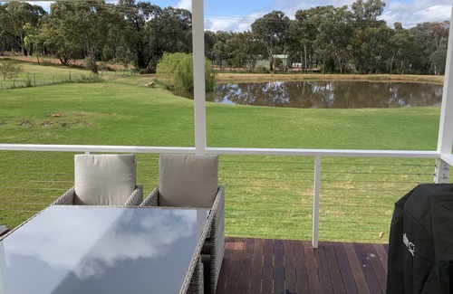 Central Mudgee Cabaña | YARRAWONGA PARK COTTAGE Cozy 2 bedroom cottage on small acreage