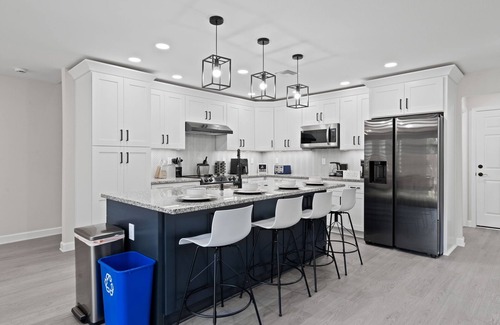 Ybor City Casa | Ybor Heights Retreat w/ Game-Room, Patio & More!