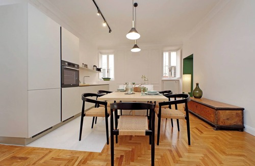 Rione XI Sant'Angelo Apartamento | YCH-Luxury home near Piazza Venezia