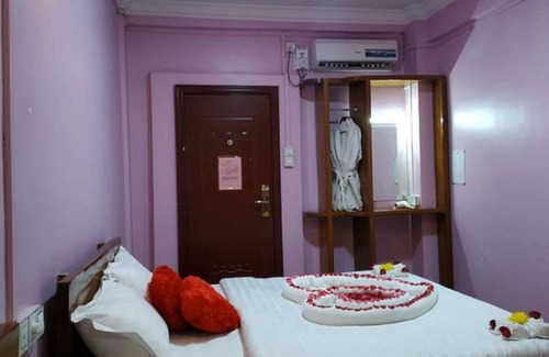 Mandalay Hotel | Ye Myanmar Hotel