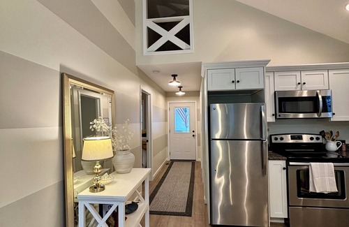 Town of Richmond Casa | Year-Round Fun at our Like-New Lakeside Retreat!