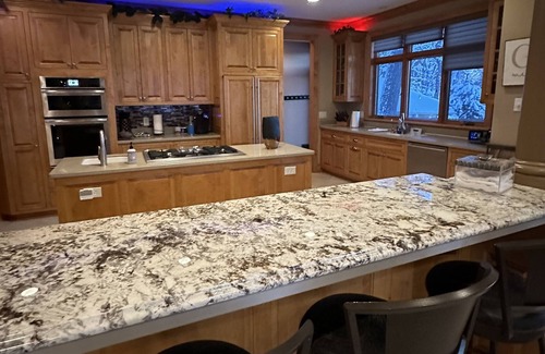 Greenwood Casa | Year Round Lake Living Resort Style , On beautiful Lake Minnetonka.