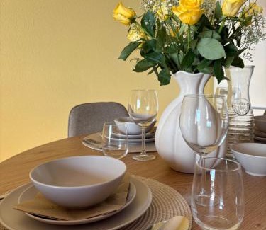 Makkum Apartamento | Yellow Bliss Apartment Makkum Beach