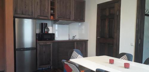 Parnu Casa | Yellow Center Holiday Home