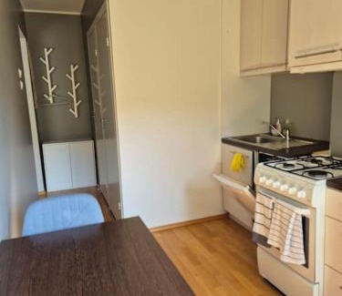 Mustamae Apartamento | Yellow cozy apartment