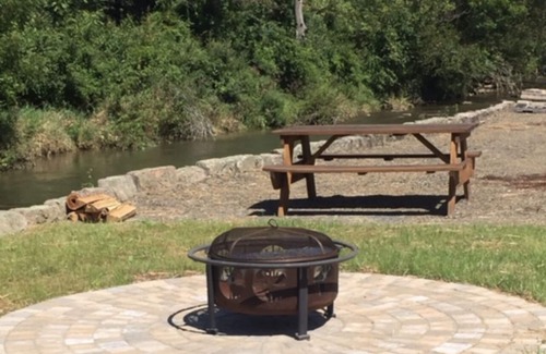 Hopewell Casa | Yellow Creek Cottage ubicado con vistas a Yellow Creek y cerca del lago Raystown.