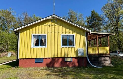 Oskarshamn Municipality Casa | Yellow Figeholm