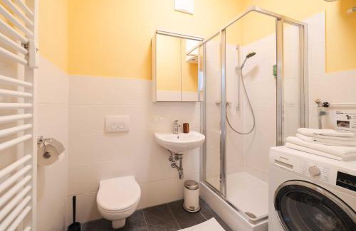 Geidorf Apartamento | Yellow Flat by GrazRentals with best location & free parking