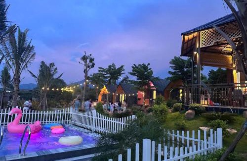 Thanh Thuy Casa | Yellow Homestay