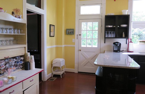 Salado Cama Y Desayuno | Yellow House Bed and Breakfast