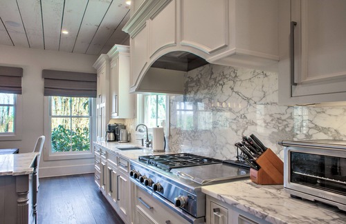 Cashiers Casa | Yellow Mountain Estate | A Captivating European-Style Manor in the Mountains