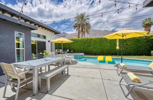 Warm Sands Casa | Yellow Palms - Your Own Private Resort