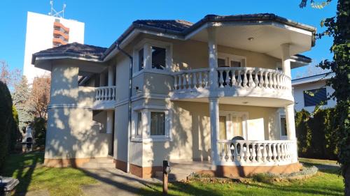 Siofok Aranypart Apartamento | Yellow Sun 2 Apartman