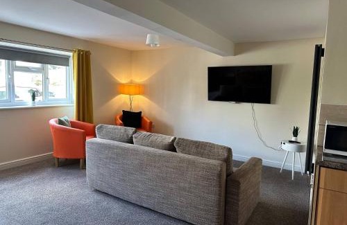 Stroud Apartamento | Yellow Sunflowers Flat In Stroud