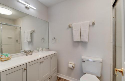 Southern Shores Casa | Yellow Sunshine Oceanfront Townhouse, Private Balcony