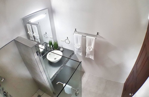 La Fortuna Hotel | Yellow Tree Suites