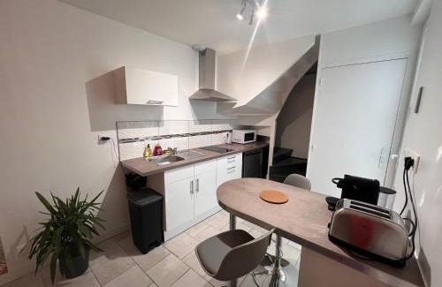Chatellerault Apartamento | YellowHouse - CosyHouseByJanna
