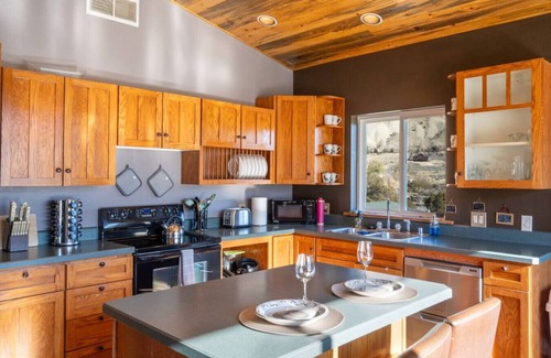 Gardiner Cabina | Bison Lodge ~ Gran casa a menos de 5 millas del Parque Nacional de Yellowstone