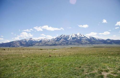 Emigrant Casa | Yellowstone Trail Lodge