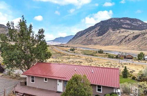 Gardiner Casa | Yellowstone Treasure Retreat