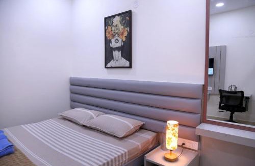 Serilingampally Apartamento | Yendluri's- QueenBed Room-24 Kondapur, Gachibowli