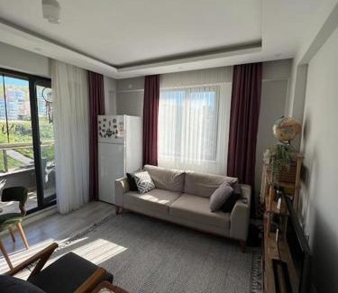 Sinop Apartamento | Yeni Dairede Manzaralı Lüks Mobilyalı Ferah Daire