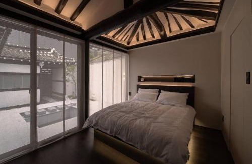 Seongnae-dong Casa | Yeojuhyeon