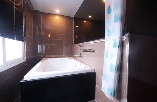 Yeongcheon Hotel | Yeongcheon Echo