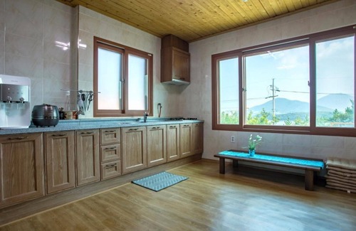 Dolsan-eup Casa | Yeosu Aloha Pension