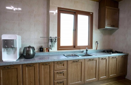 Dolsan-eup Casa | Yeosu Aloha Pension