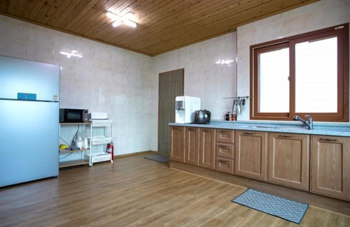 Dolsan-eup Casa | Yeosu Aloha Pension