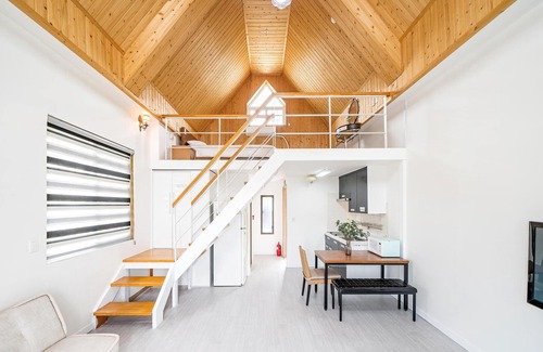 Dolsan-eup Casa | Yeosu Arens Pension
