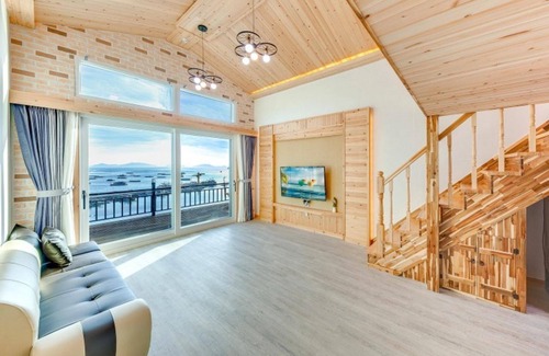 Dolsan-eup Casa | Yeosu Arum Pension